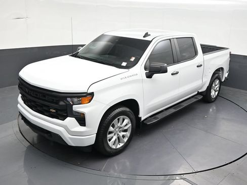 Used 2024 Chevrolet Silverado 1500 Custom RWD image 17