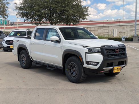 New 2026 Nissan Frontier Pro-X w/ Pro-X Convenience Package image 1