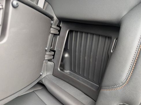 Certified 2025 GMC Sierra 1500 AT4 w/ Technology Package image 31