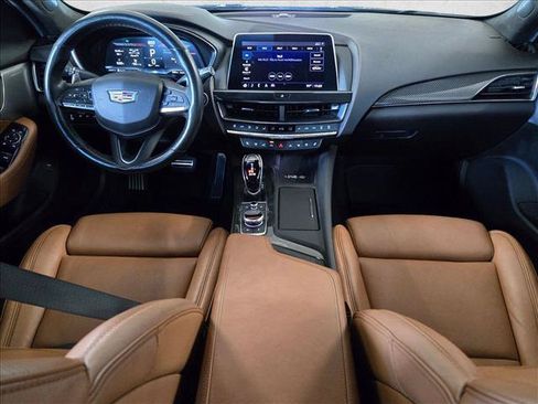 Used 2023 Cadillac CT5 V w/ Platinum Package RWD image 17