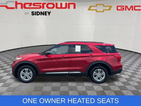 Used 2022 Ford Explorer XLT w/ Equipment Group 202A image 2