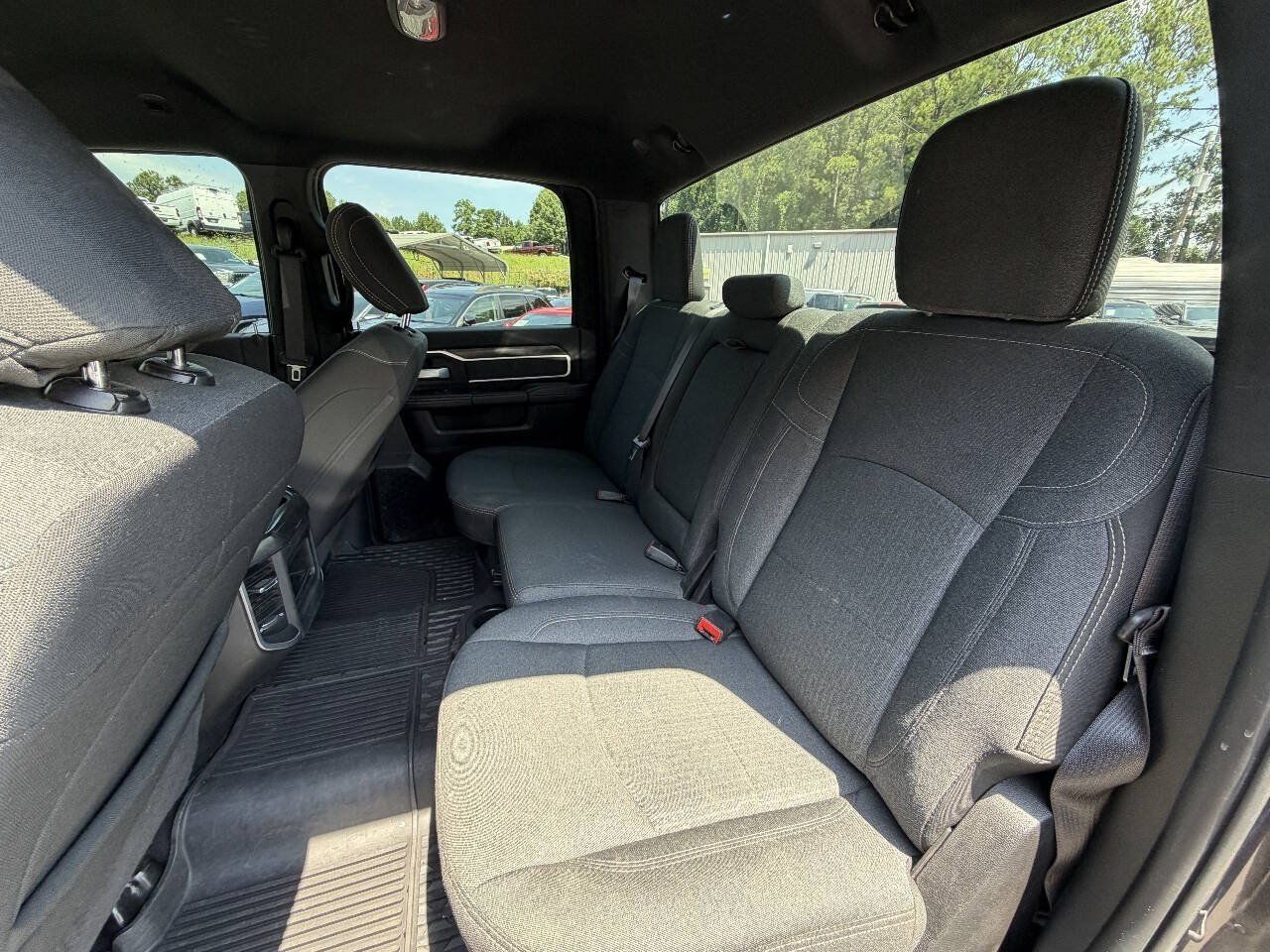 Used 2020 RAM 2500 Big Horn w/ Night Edition AWD/4WD image 15