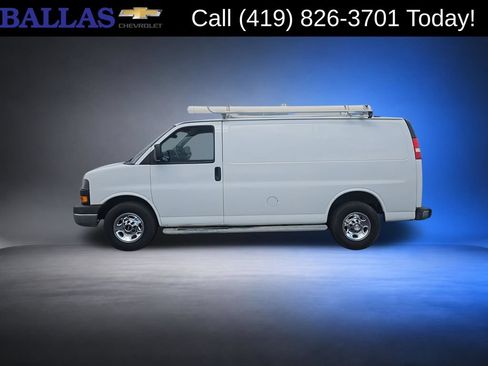 Used 2015 GMC Savana 2500 RWD image 5