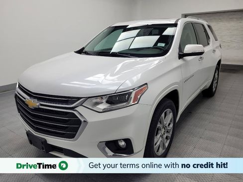 Used 2019 Chevrolet Traverse Premier w/ Driver Confidence II Package FWD image 1