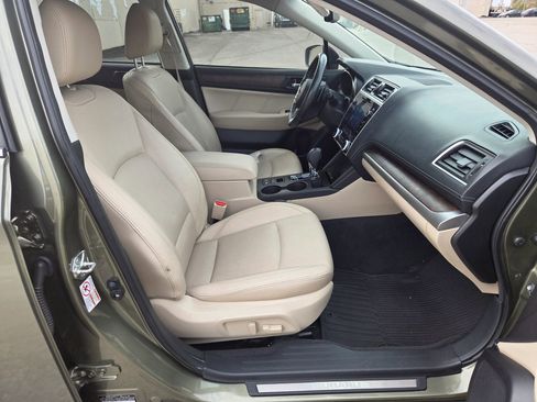 Used 2018 Subaru Outback 2.5i Limited image 18
