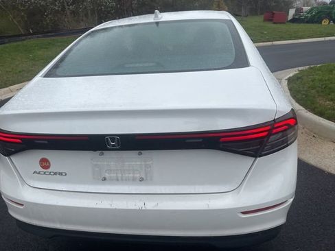 Used 2023 Honda Accord EX image 2