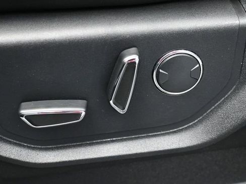 Used 2017 Ford F150 Lariat AWD/4WD image 12