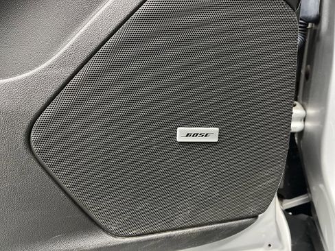 Used 2017 Cadillac XT5 Luxury image 9