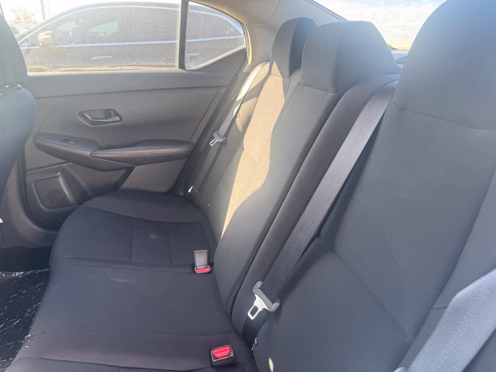 Used 2025 Nissan Sentra S FWD image 7