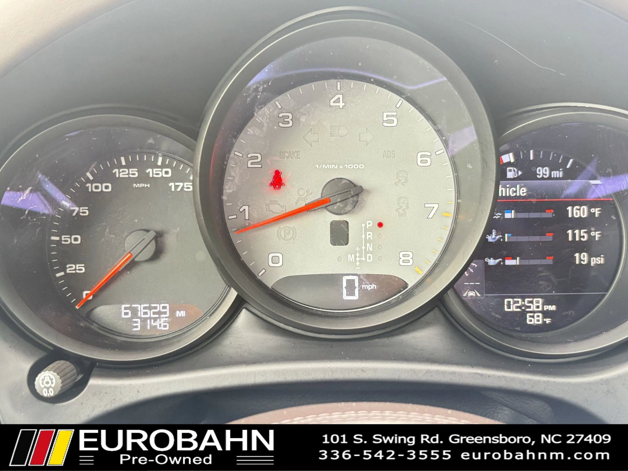 Used 2021 Porsche Macan S AWD/4WD image 23