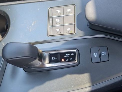 Used 2025 Lexus UX 300h FWD w/ Accessory Package (Z2) image 24