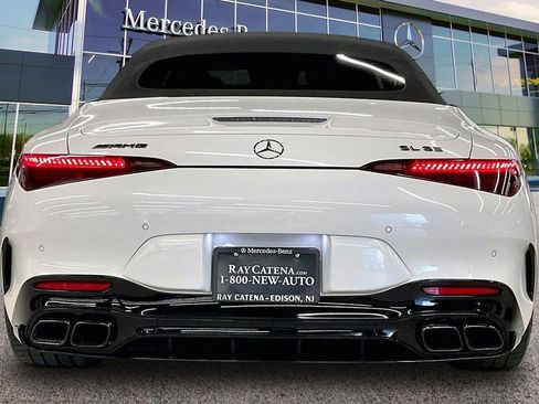 Certified 2022 Mercedes-Benz SL 63 AMG 4MATIC image 4