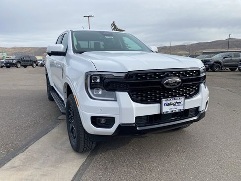 New 2025 Ford Ranger Lariat w/ FX4 Off-Road Package image 15
