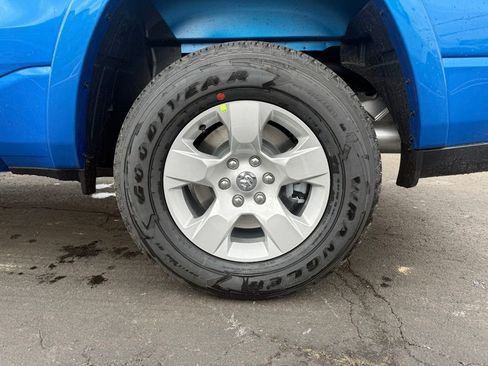 New 2026 RAM 1500 Big Horn AWD/4WD image 36