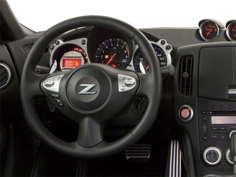 Used 2010 Nissan 370Z Coupe w/ Sport Pkg RWD image 9