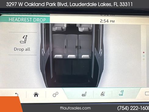 Used 2017 Land Rover Discovery HSE AWD/4WD image 80