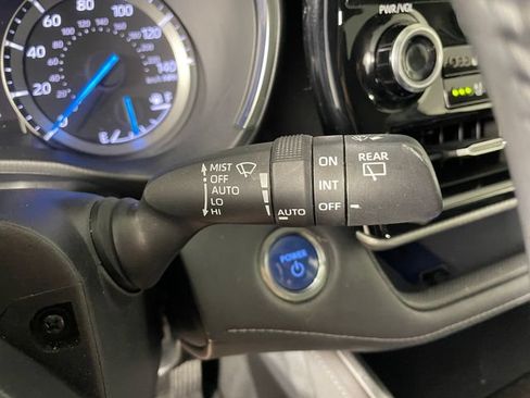 Used 2020 Toyota Highlander Platinum AWD/4WD image 11