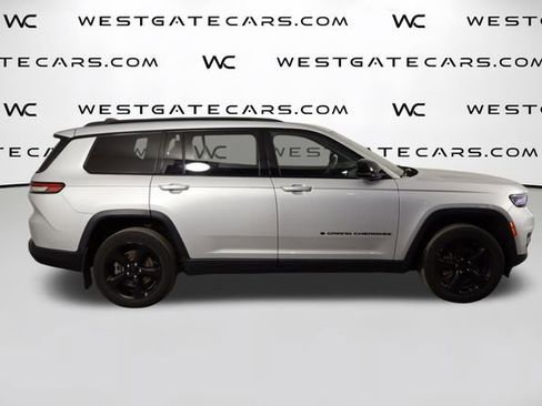 Used 2023 Jeep Grand Cherokee L Laredo AWD/4WD image 51