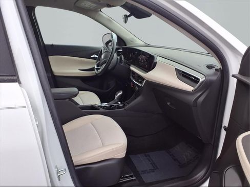 Used 2024 Buick Encore GX Preferred image 22