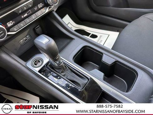 Certified 2022 Nissan Sentra SV w/ All-Weather Package image 25