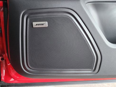 Used 2024 Porsche Macan w/ Premium Plus Package image 59