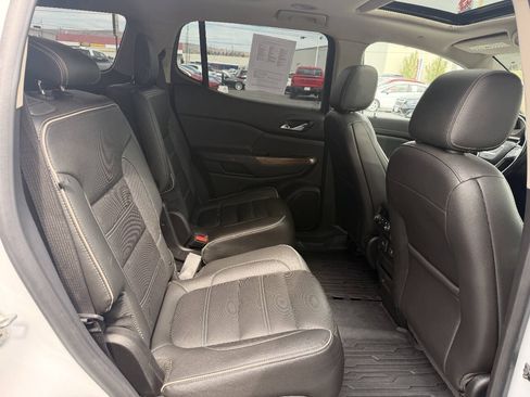 Used 2019 GMC Acadia Denali w/ Technology Package AWD/4WD image 11