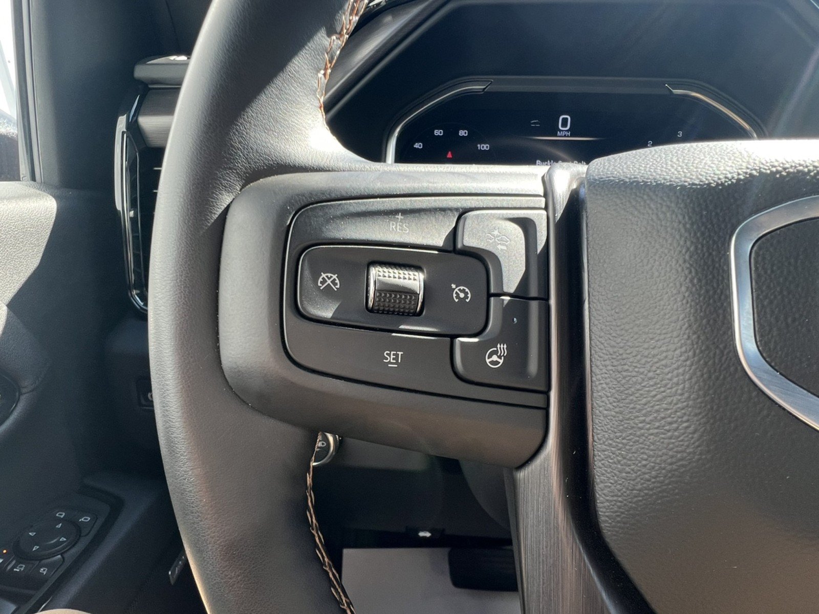 Used 2025 GMC Sierra 3500 AT4 w/ AT4 Premium Plus Package AWD/4WD image 26