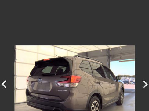 Used 2023 Subaru Forester Premium AWD/4WD image 5