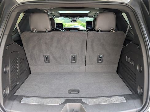 Used 2023 GMC Yukon Denali w/ Denali Reserve Package image 20