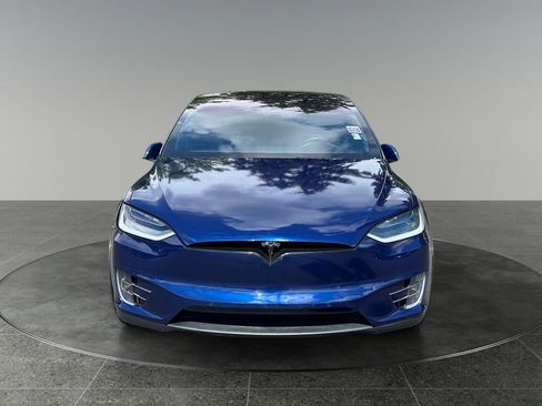 Used 2016 Tesla Model X 90D AWD/4WD image 3