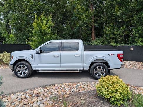 Used 2022 Ford F150 Lariat w/ Equipment Group 502A High AWD/4WD image 2