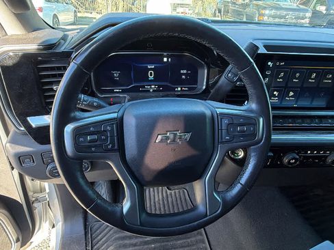 Used 2022 Chevrolet Silverado 1500 RST w/ LPO, Dark Essentials Package image 15