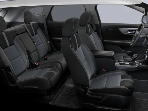 New 2025 Chevrolet Blazer LT w/ Convenience Package FWD image 31