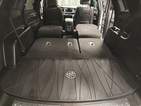 Certified 2024 Buick Enclave Avenir image 16