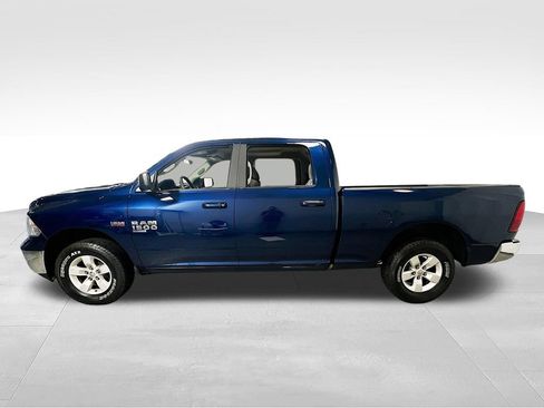 Used 2020 RAM 1500 Classic SLT AWD/4WD image 6