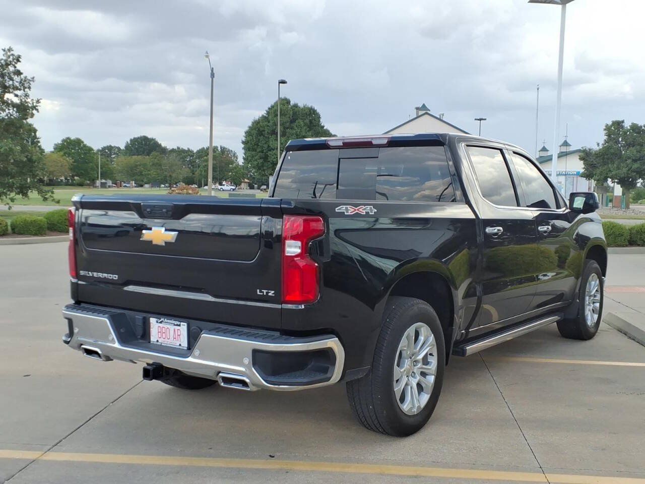 Used 2024 Chevrolet Silverado 1500 LTZ w/ LTZ Convenience Package II AWD/4WD image 5