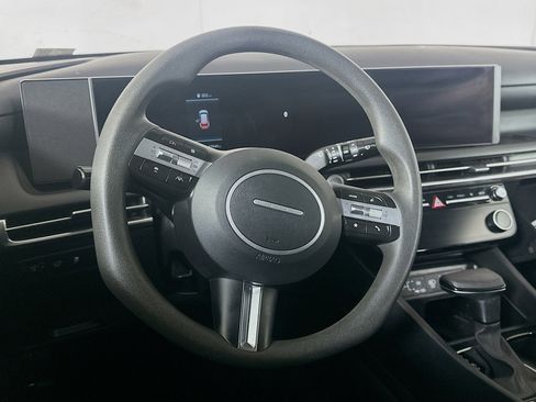 Used 2025 Hyundai Tucson SEL image 18