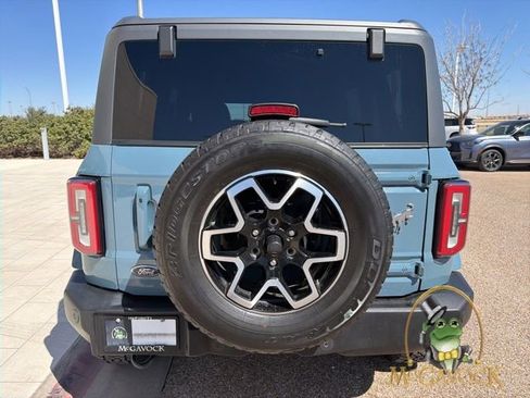 Used 2023 Ford Bronco Outer Banks image 4