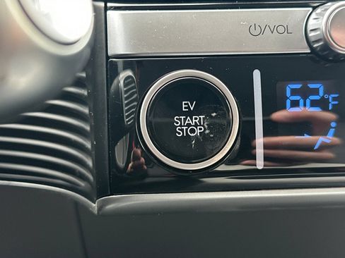Certified 2024 Hyundai Ioniq 5 SEL RWD image 26