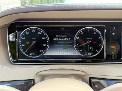 Used 2016 Mercedes-Benz S 550 Sedan image 33