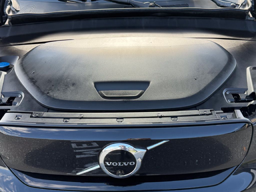 Certified 2023 Volvo XC40 Recharge Plus AWD/4WD image 41