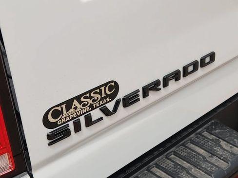 New 2026 Chevrolet Silverado 2500 LT w/ Trail Boss Package AWD/4WD image 9