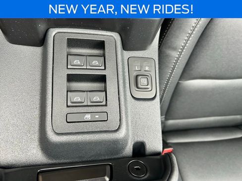 New 2025 Ford Bronco Big Bend w/ Black Diamond Package image 26