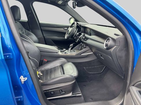 Used 2018 Alfa Romeo Stelvio Ti Sport image 18