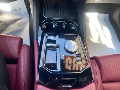Used 2024 BMW 530i xDrive w/ M Sport Package AWD/4WD image 13