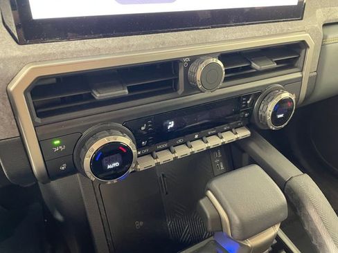 Used 2026 Toyota 4Runner Trailhunter image 7