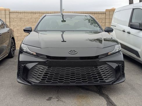 Certified 2025 Toyota Camry SE image 2