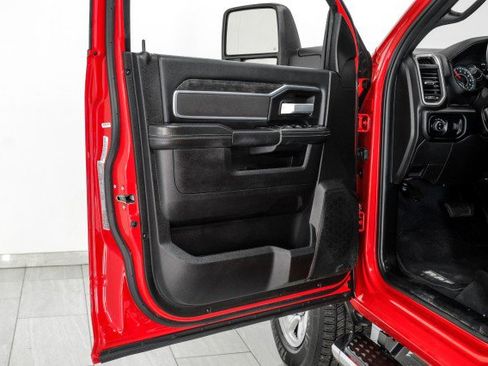 Used 2024 RAM 2500 Big Horn w/ Bed Utility Group image 44