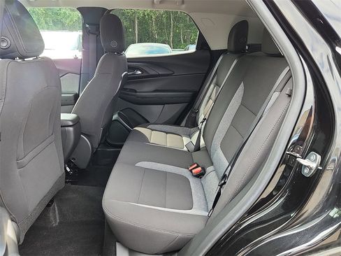 Used 2023 Chevrolet TrailBlazer LT image 10