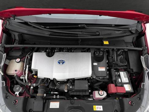 Used 2017 Toyota Prius Three FWD image 24
